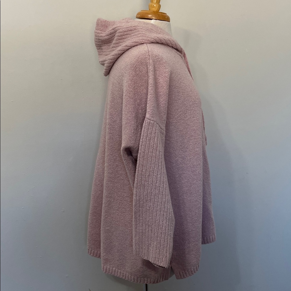 Relaxed Hooded Knit Pullover in Dusty Pink - Picture 2 of 11